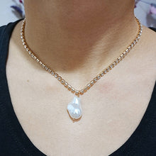 Load image into Gallery viewer, KMVEXO Fashion 2 Layers Pearls Geometric Pendants Necklaces For Women Gold Metal Snake Chain Necklace New Design Jewelry Gift
