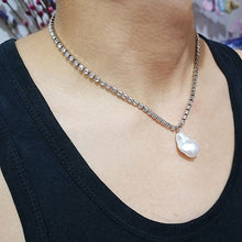 Load image into Gallery viewer, KMVEXO Fashion 2 Layers Pearls Geometric Pendants Necklaces For Women Gold Metal Snake Chain Necklace New Design Jewelry Gift
